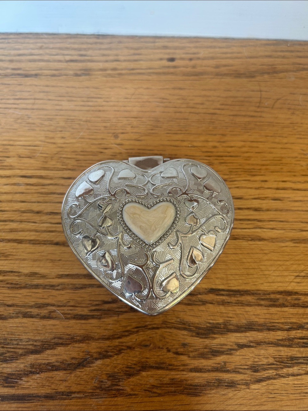 Nirvana Heart Shaped Box Decorative Jewelry Box in Silver w/ Ivory Accent NWT